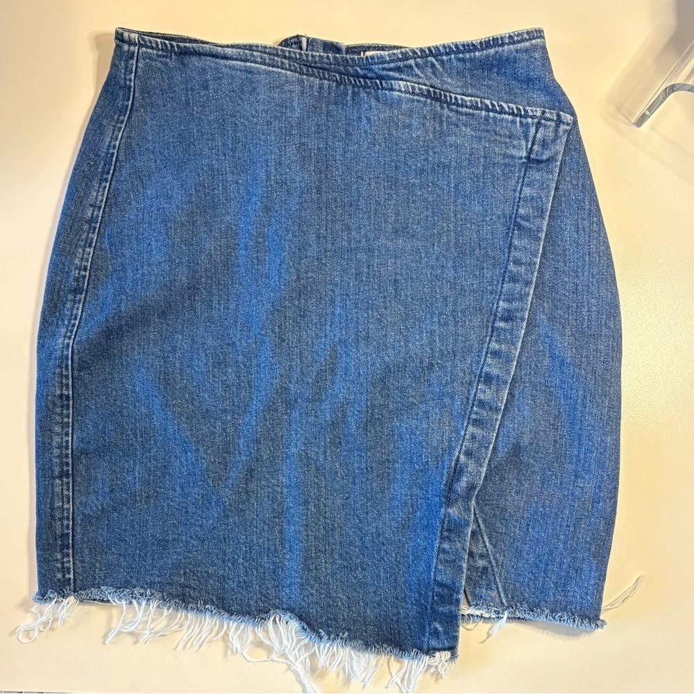 Madewell Denim Faux Wrap Raw Hem Mini Skirt Size 0 - Picture 4 of 6